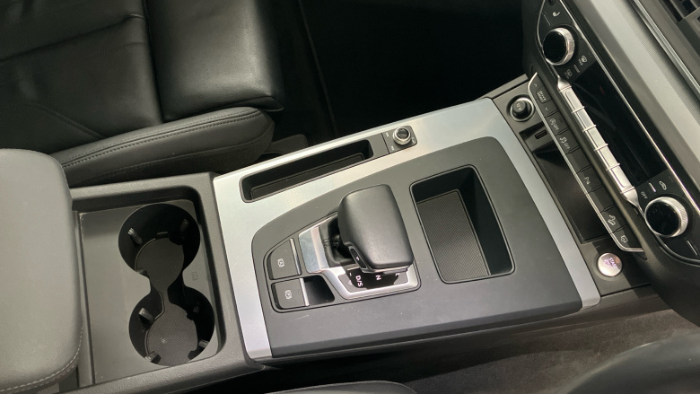 Audi Q5 45 TFSI Quattro Sport 5dr S Tronic Petrol Estate